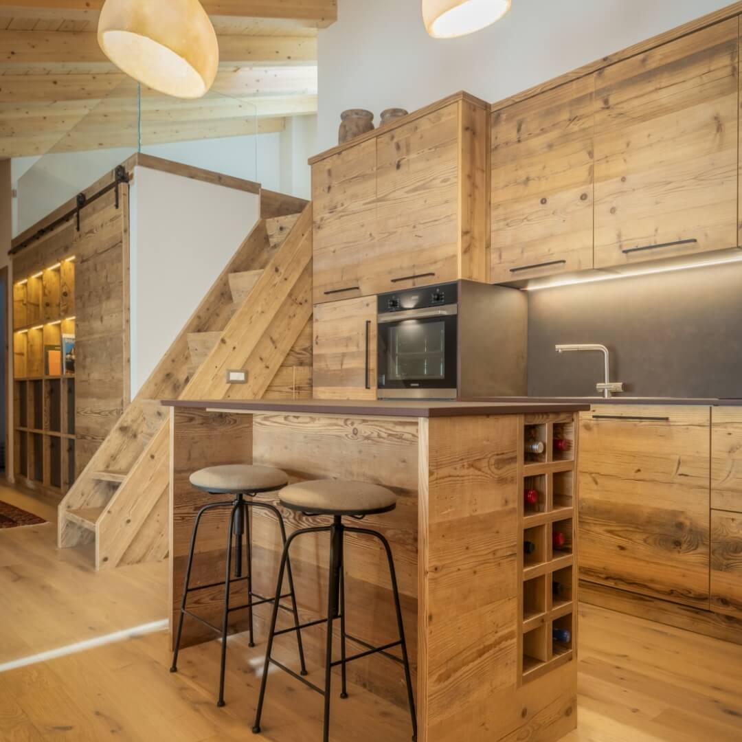 Scale interne in legno su misura